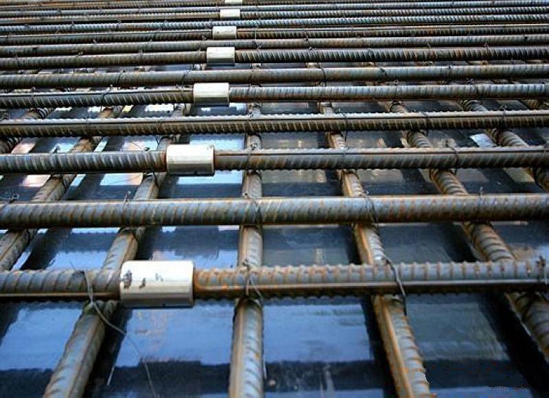 绵阳为什么建楼房时，要在钢筋上加一排小圆环？原来作用这么大